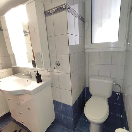 Appartement George's Family House Larissa