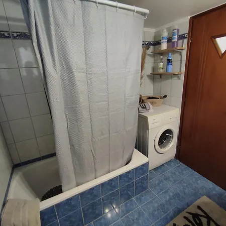 Appartement George's Family House *